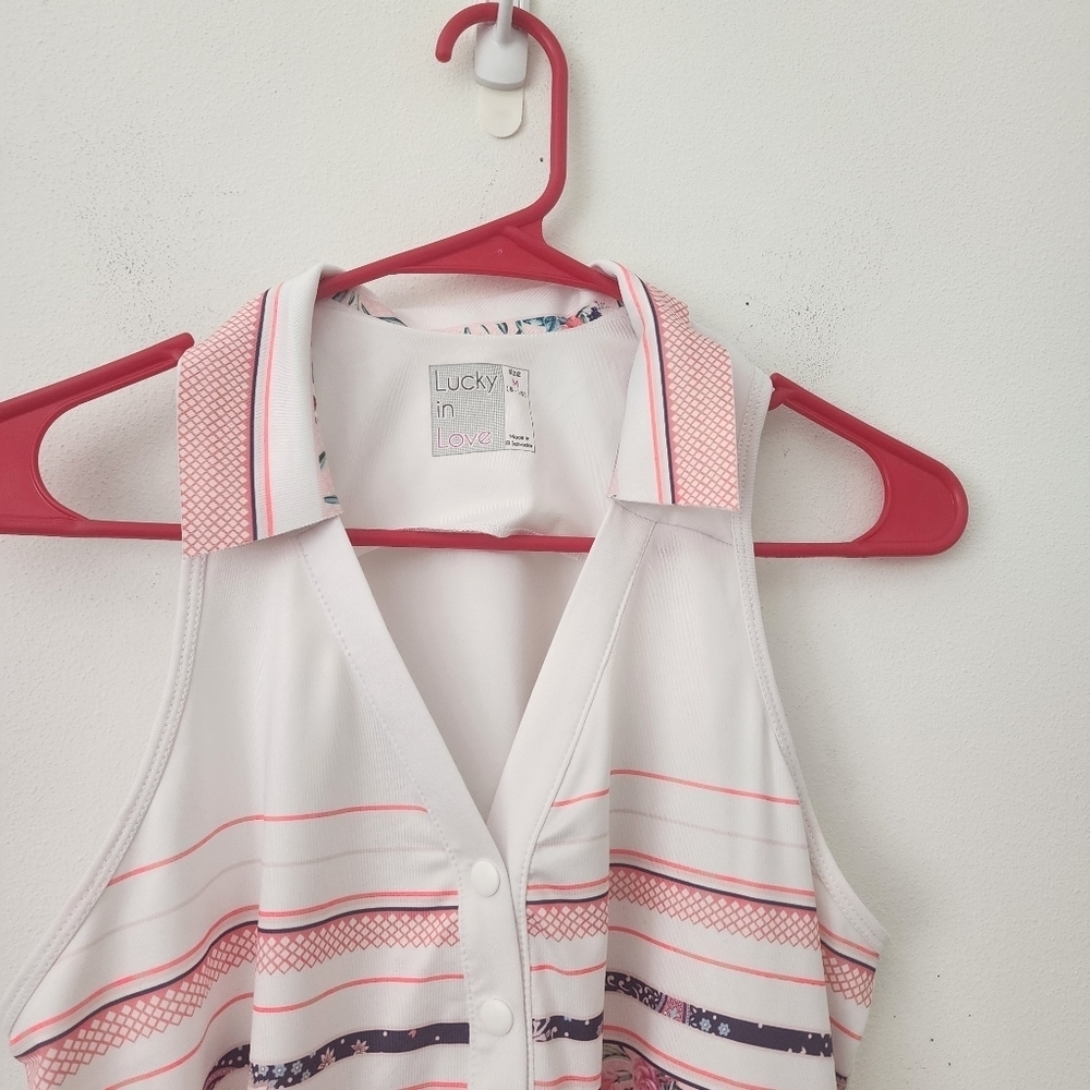 Lucky in Love Sleeveless Collared Tennis / Golf top Size Medium - Picture 3 of 11